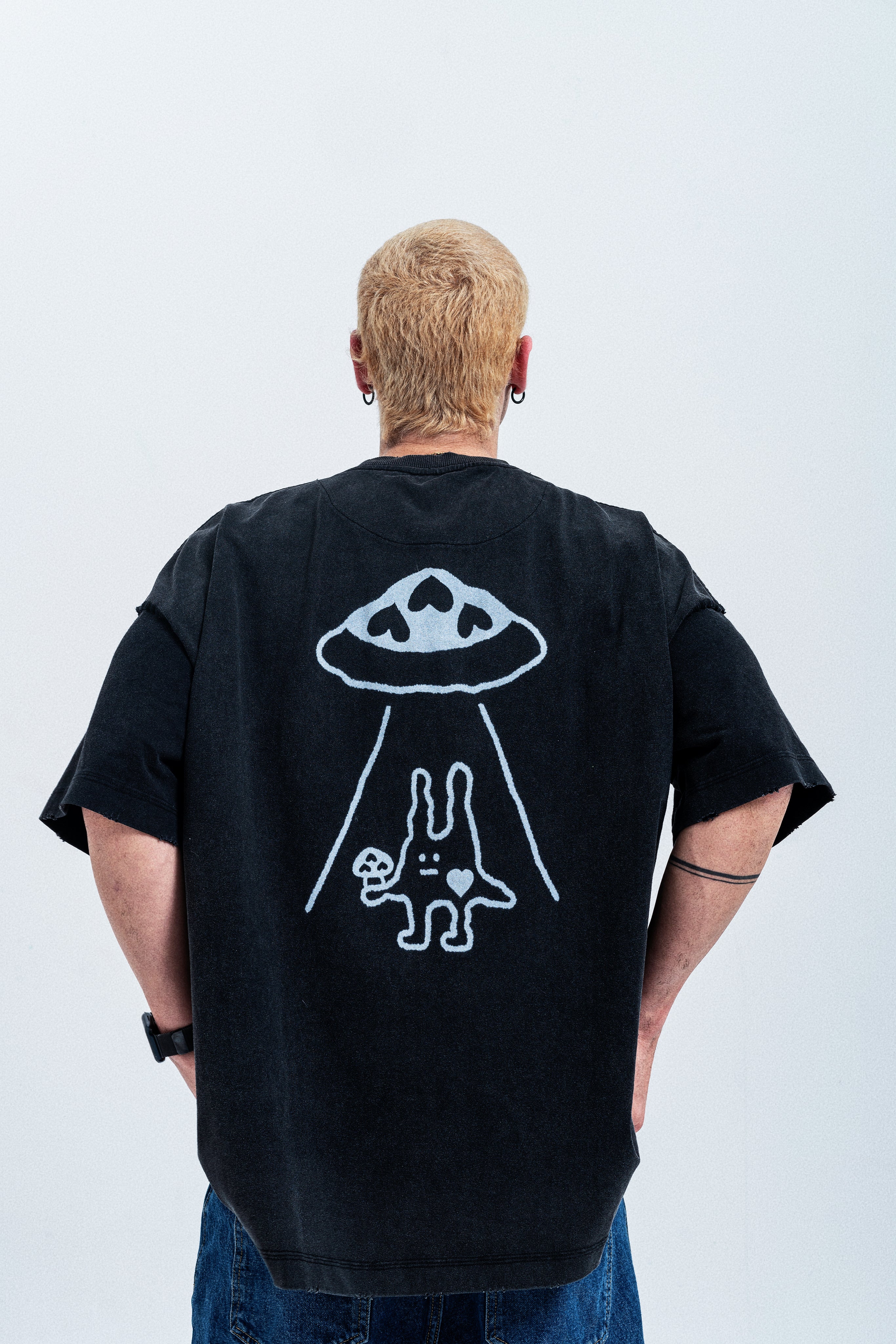 'NICE TO MEET YOU' BLACK TEE